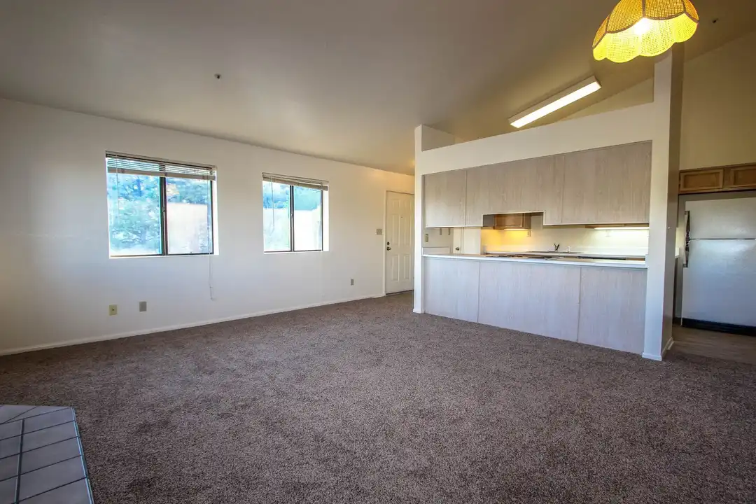 Apartment in Prescott - View 2