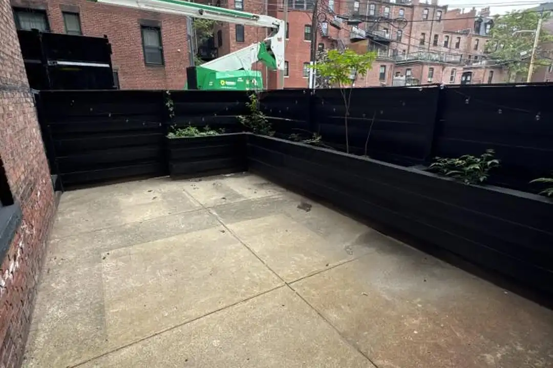 499 Beacon St - More