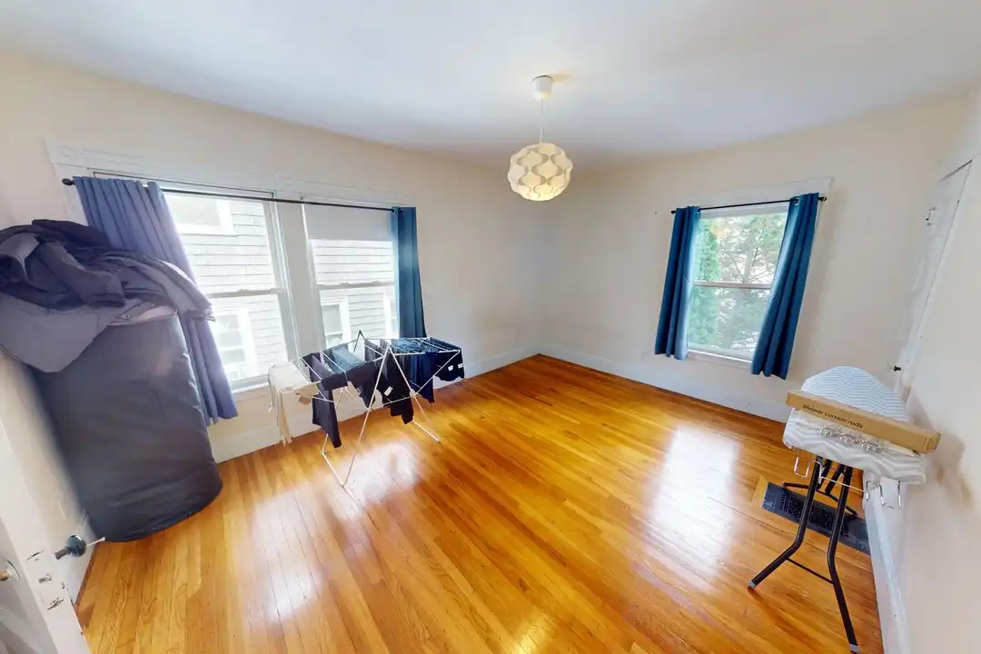 19 Woodstock Ave - View 3