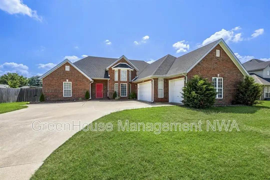11758 E Creek Ln – photo 1