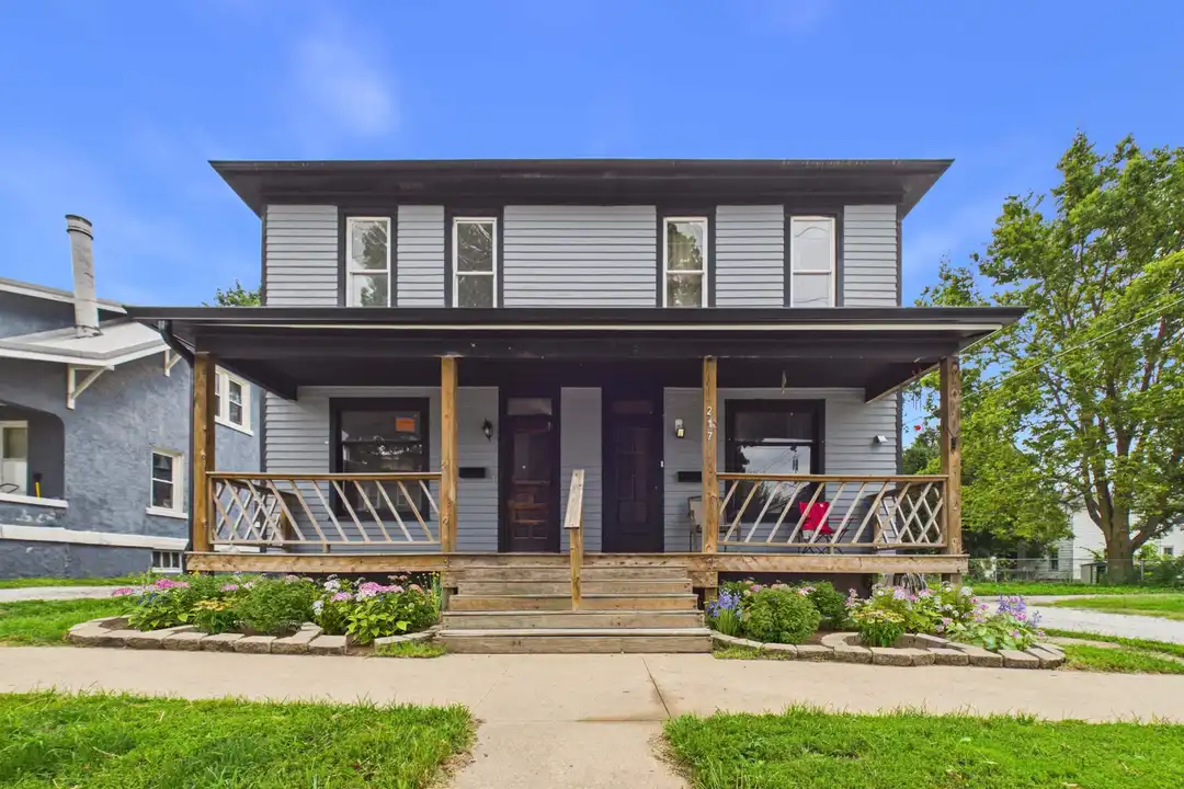 219 N 14th St – photo 1 of 2
