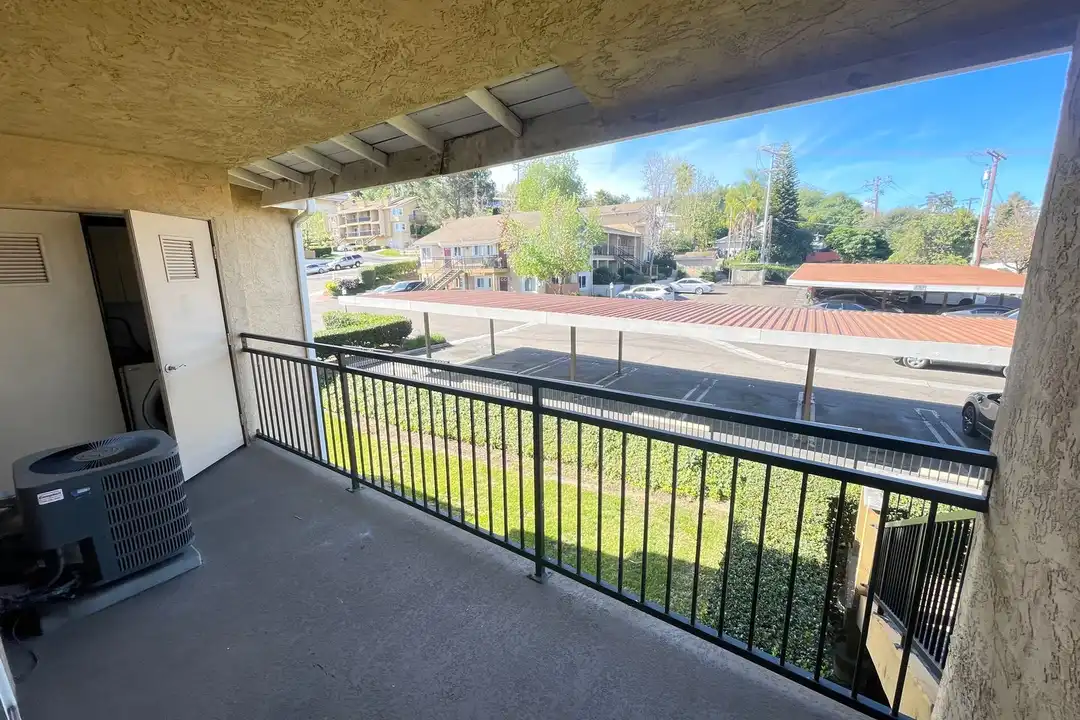 495 San Pasqual Valley Rd unit 144 - View 4