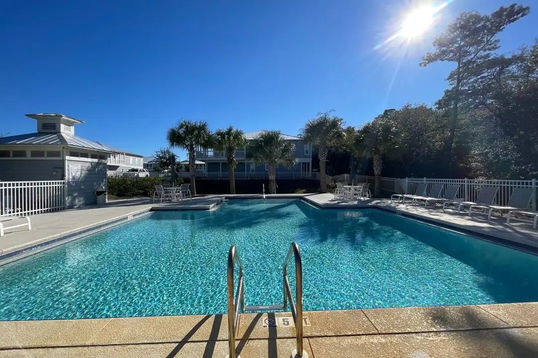 22940 Ann Miller Rd unit 110 - View 3