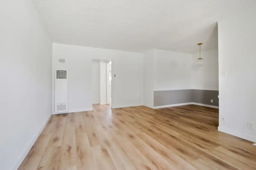 11615 Darlington Ave unit 09 - View 4