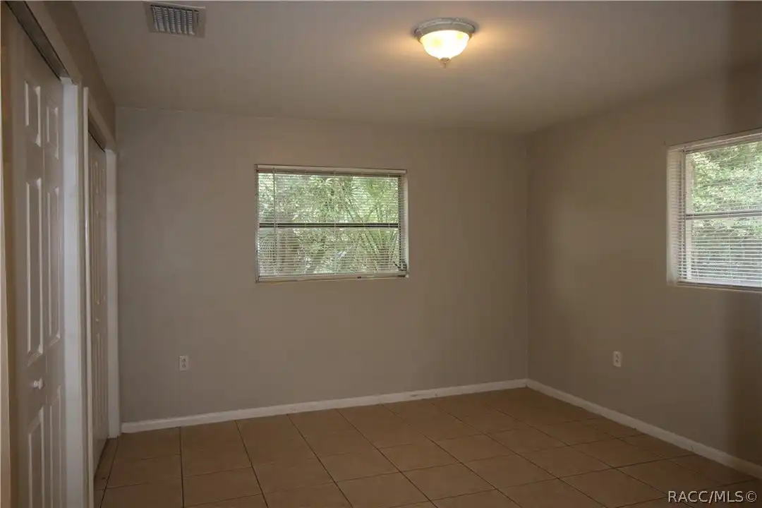 13 S Washington St - View 4