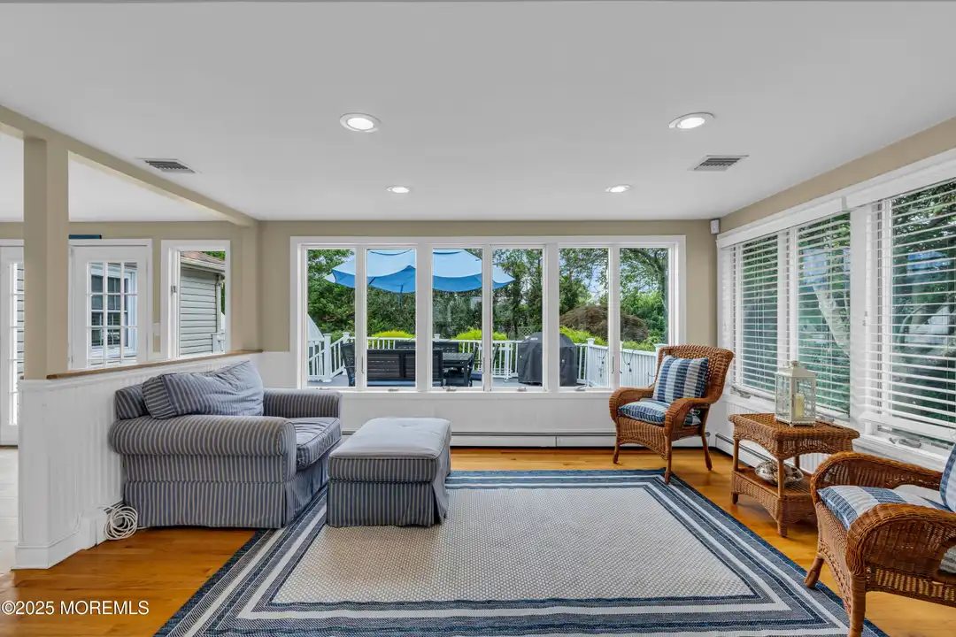 218 3rd Ave - View 4