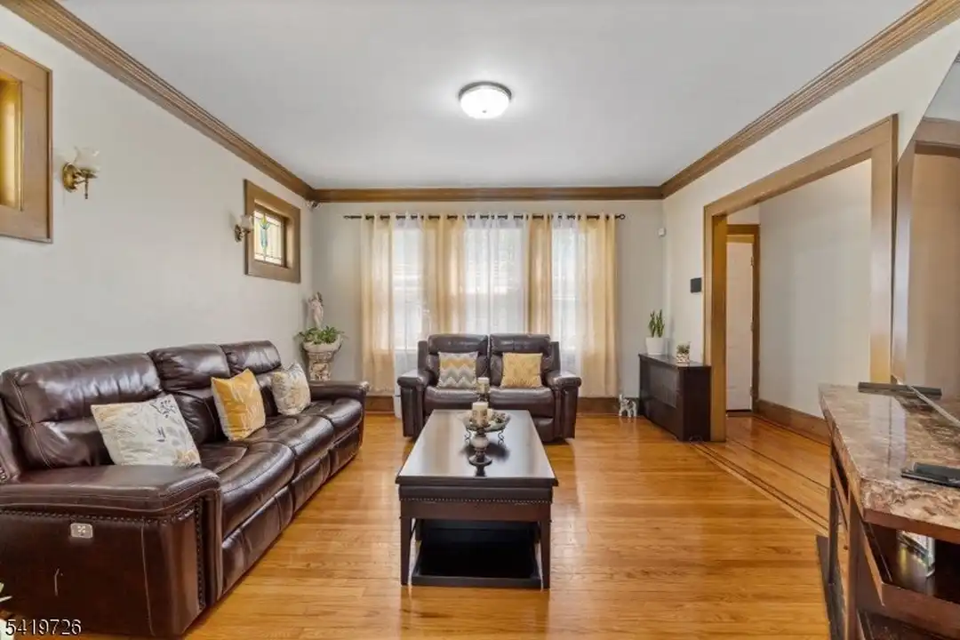 144 Bellevue St #1 - View 5