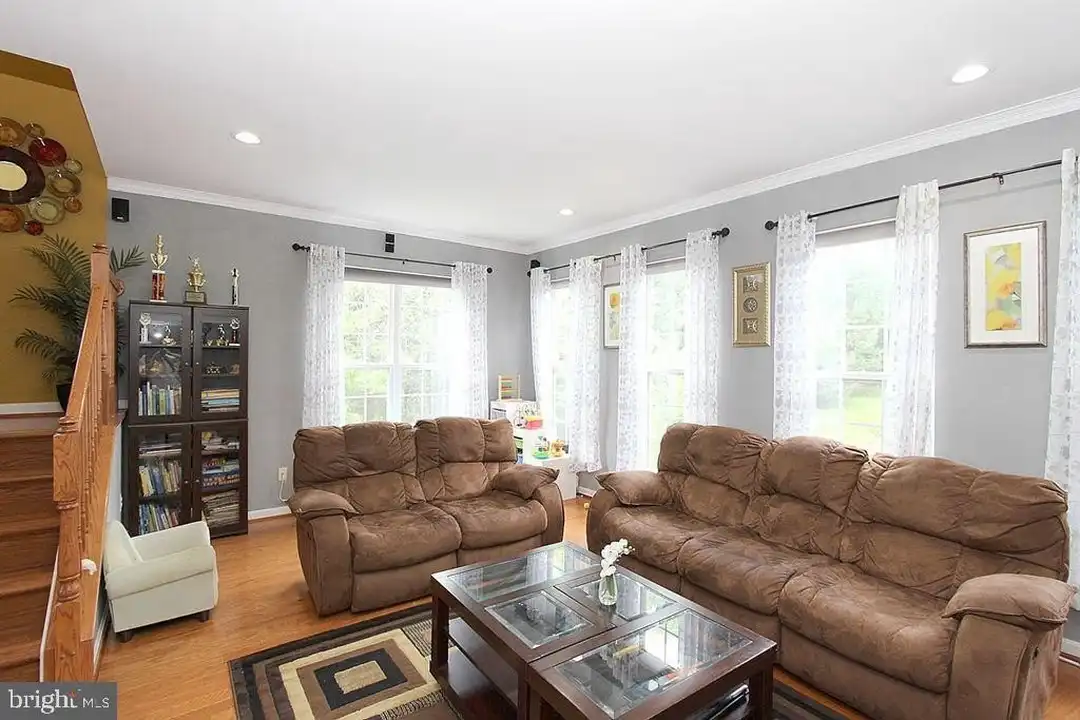 44269 Cornish Ln - View 4