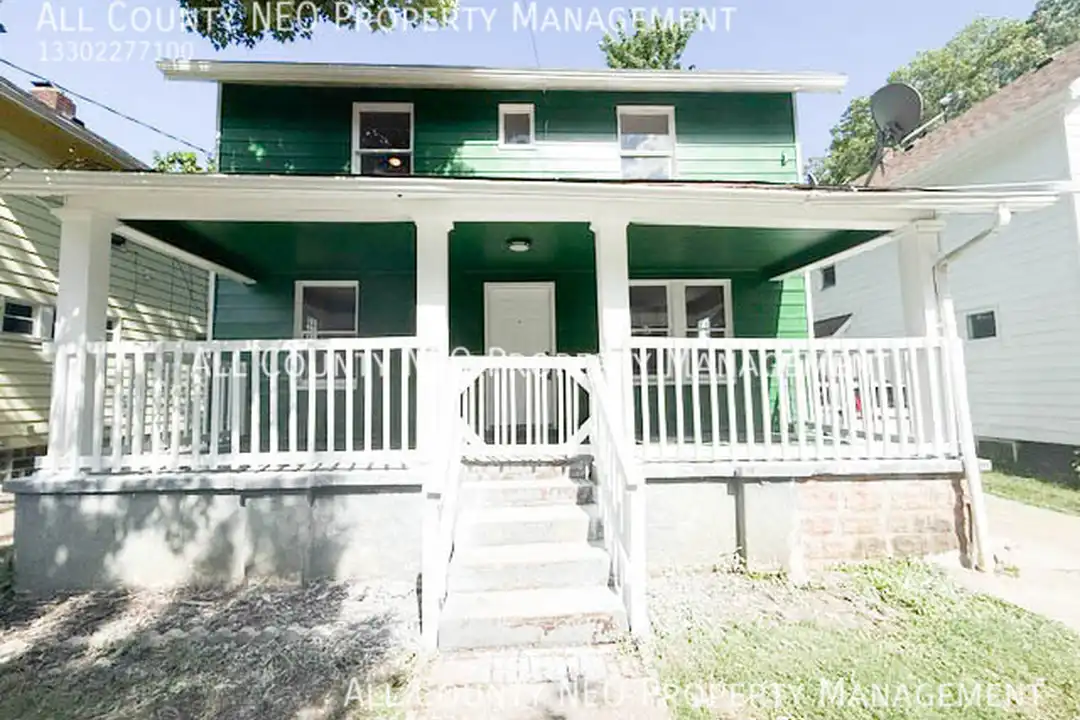549 Wildwood Ave – photo 1