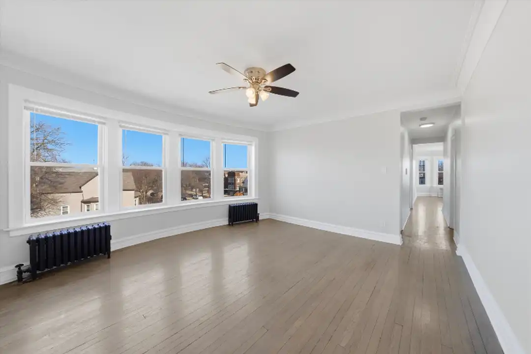 11434 S Indiana Ave unit 1 - View 6