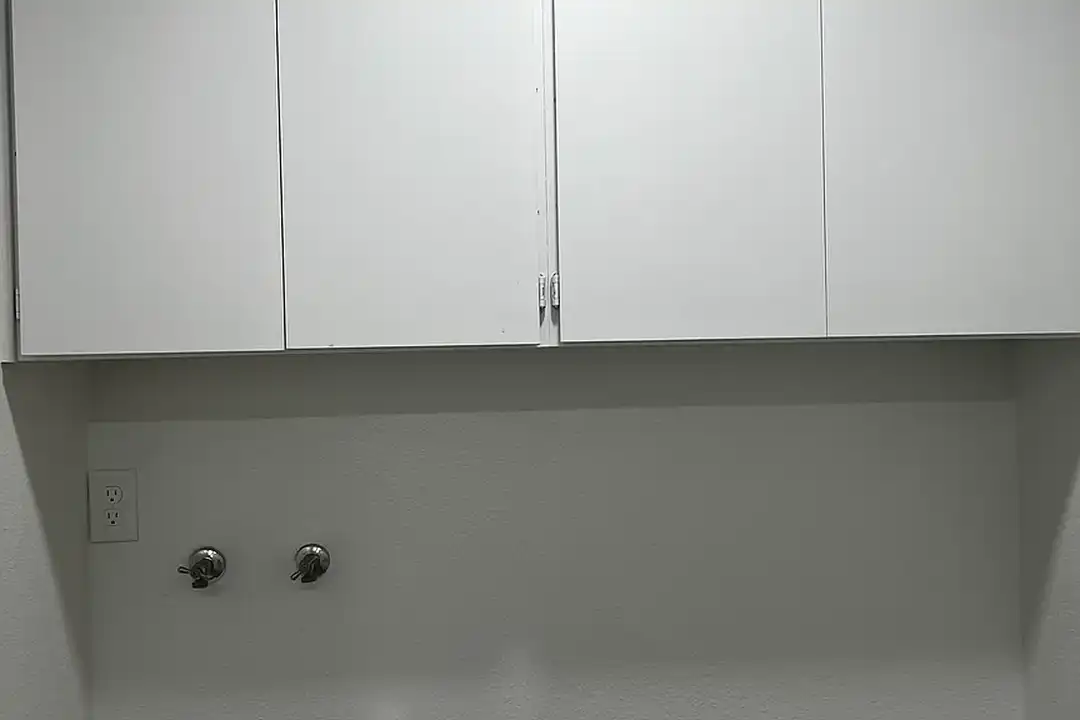 3 Bedroom Apartments in Bullard – photo 1 of 25
