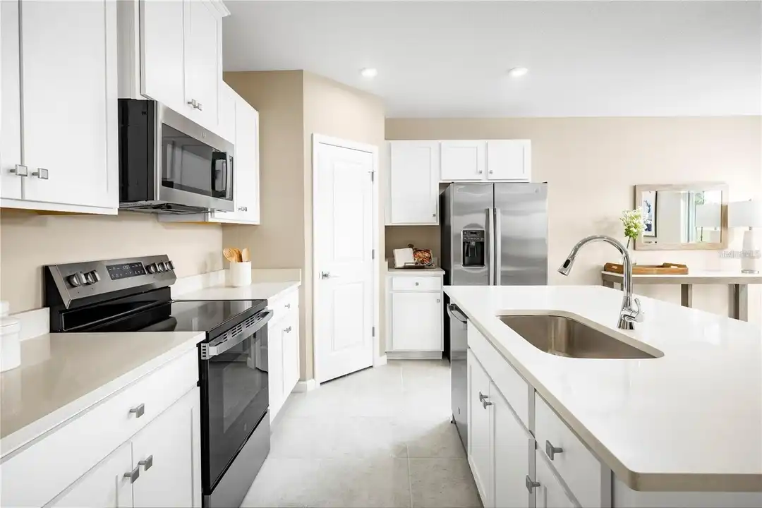 2744 Ginger Ln - View 3