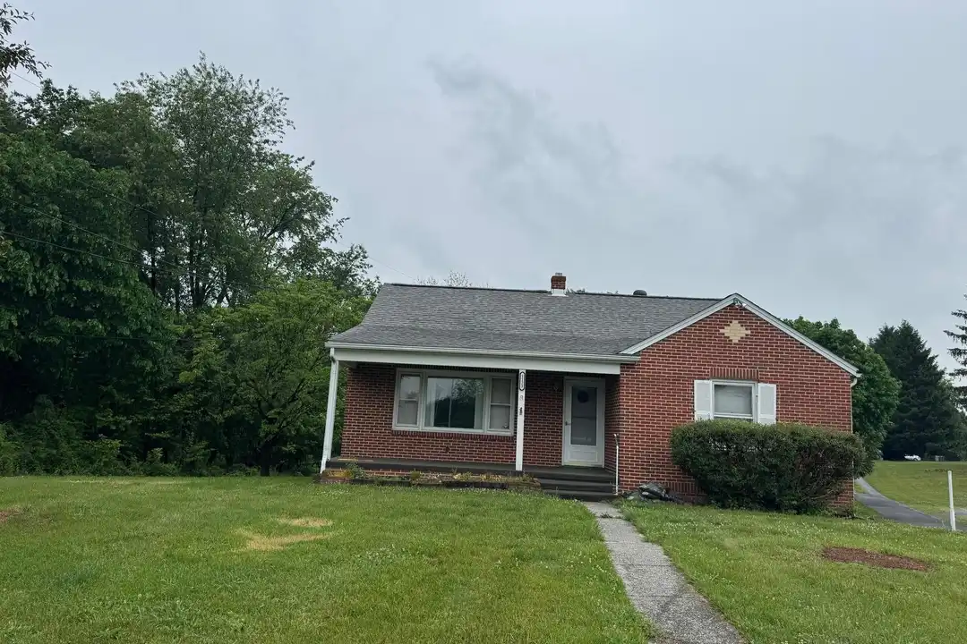 1123 Shepherdstown Rd - View 4