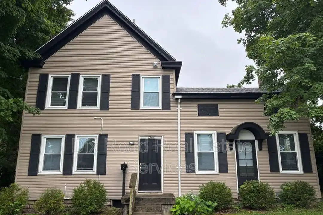 1581 Madison Ave – photo 1