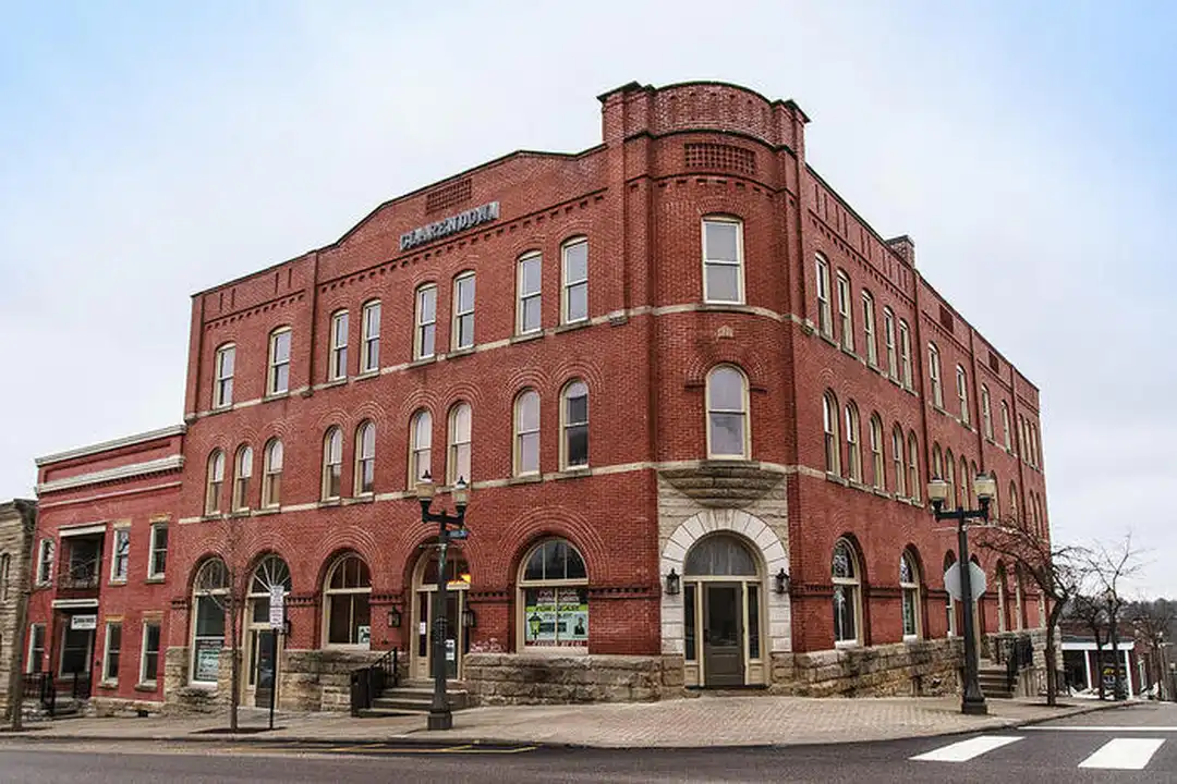 102 E Main St unit 201 – photo 1 of 9