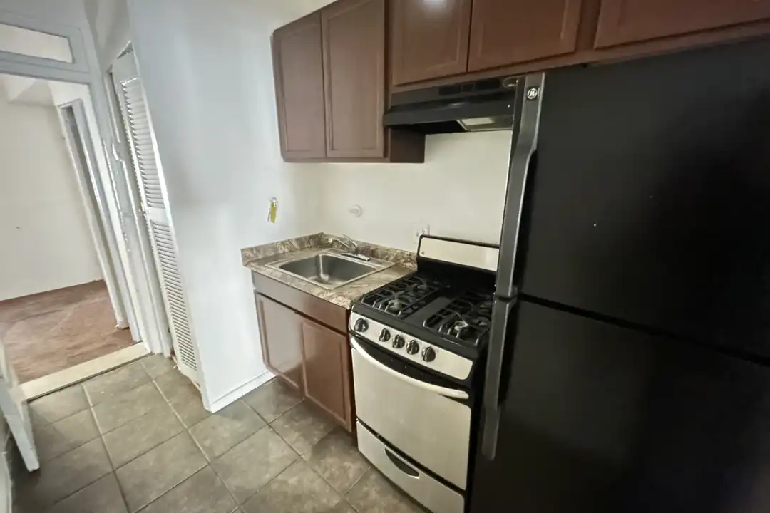 1601 18th St SE unit 1 - View 4