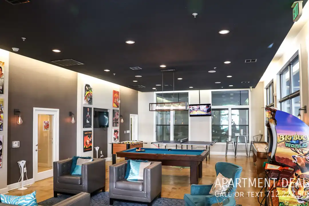 Apartment in Huntsville - View 2