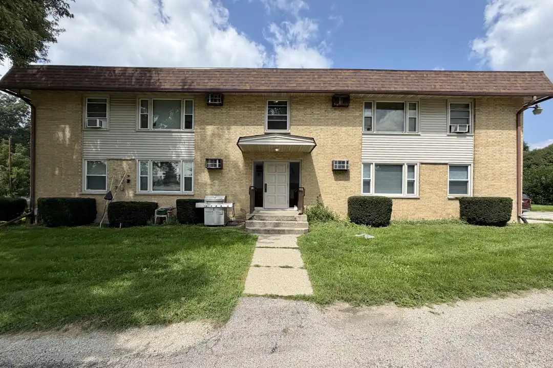 236 Walworth St unit 6 – photo 1 of 13