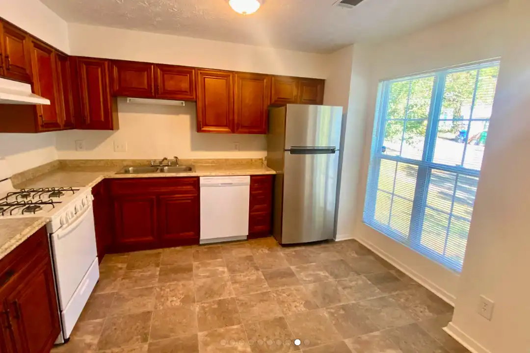 2944 Aspen Woods Entry - View 5