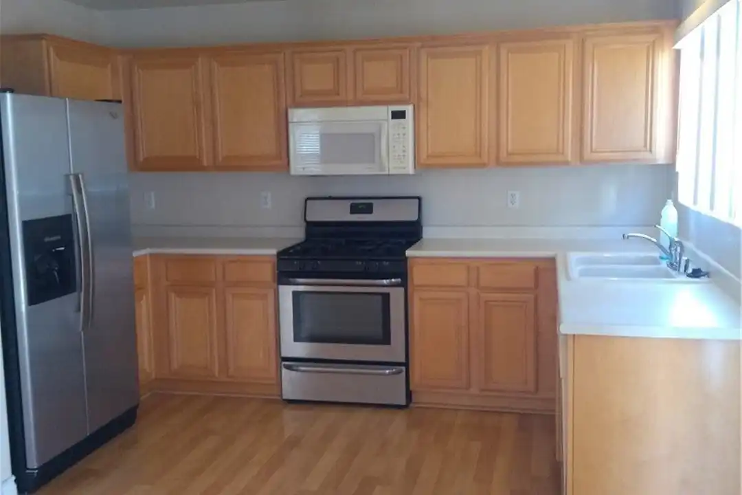 3510 Cassaluce Ave - More