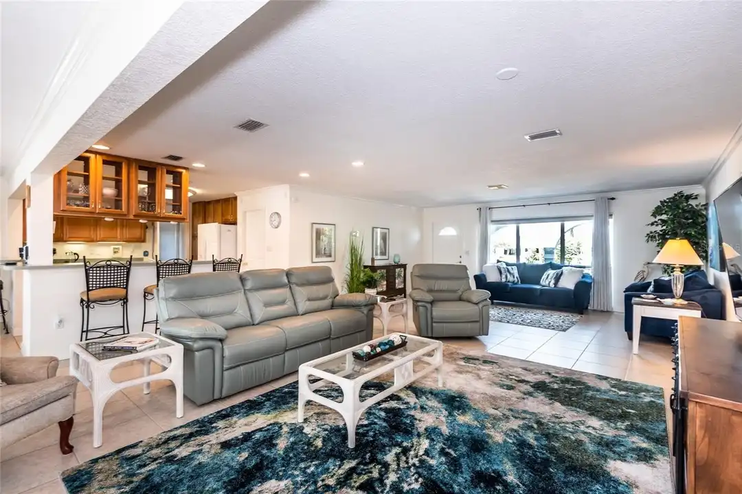 129 Cousley Dr SE - View 6