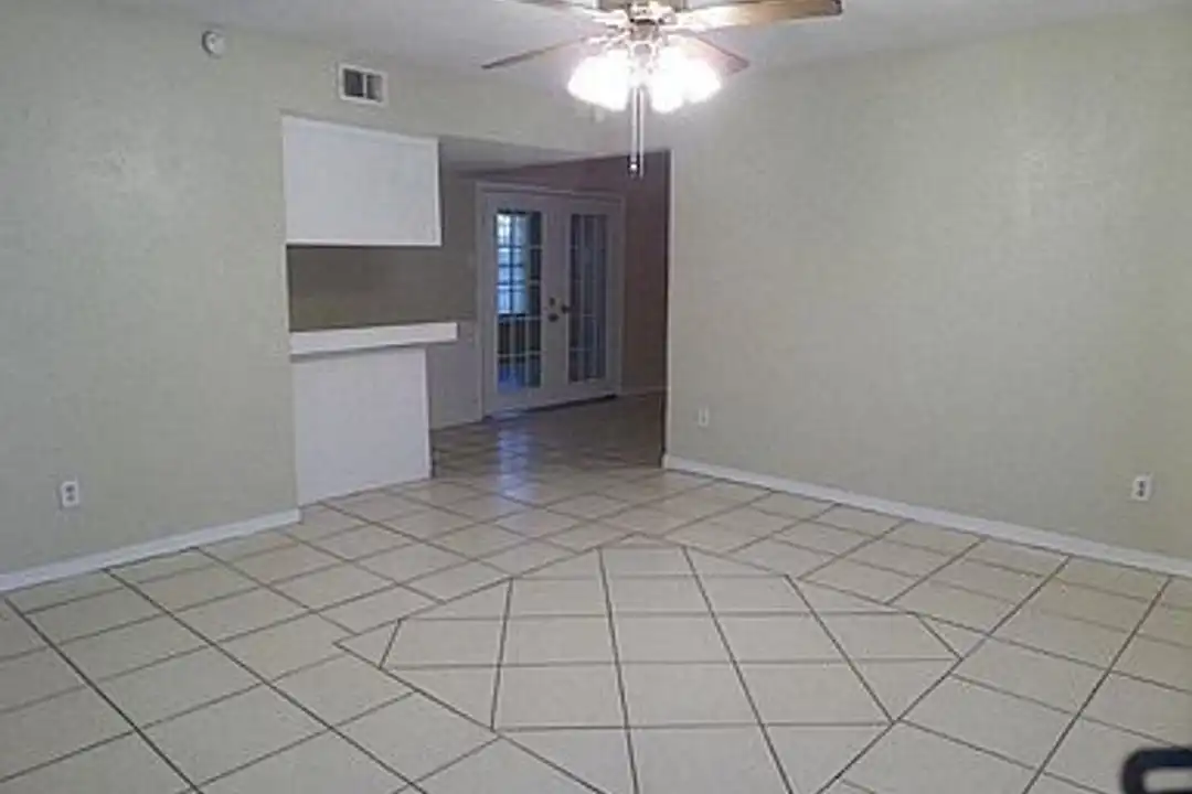 3931 Rosebud Dr - View 2