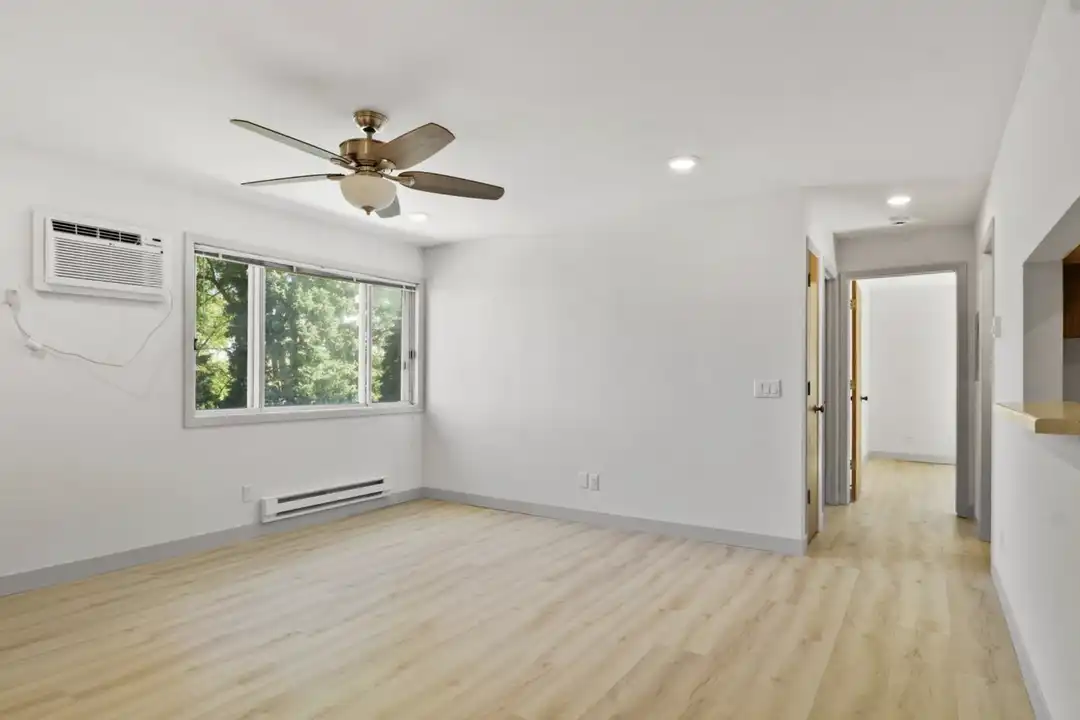 3154 Ridgeway Ave unit 3160-103 - View 5