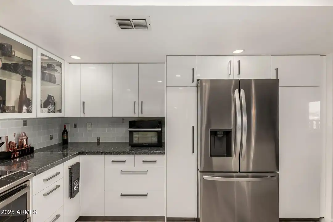 7970 E Camelback Rd #507 - More
