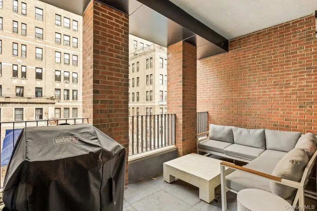 552 Prospect Pl #3A - View 6