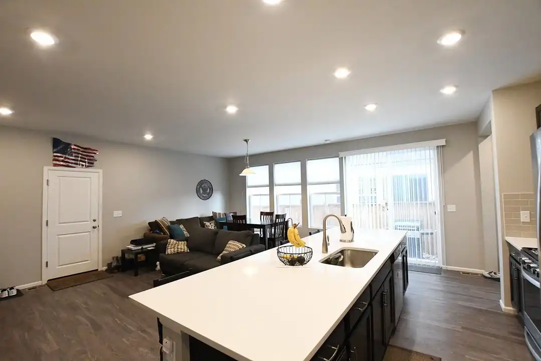 11330 E 26th Ave - View 4