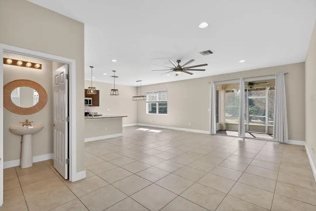 1609 NW Cataluna Cir - More
