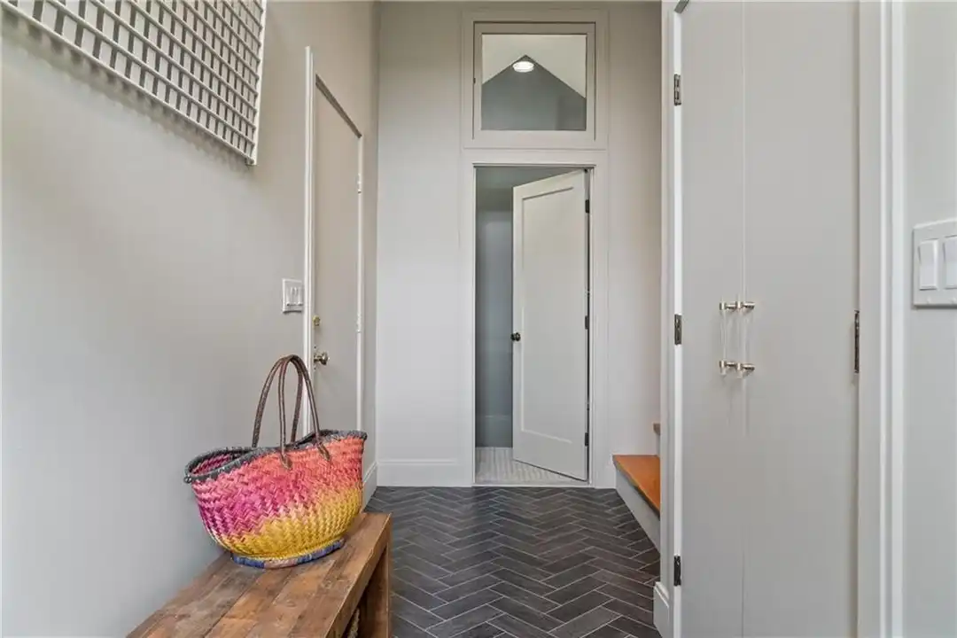 175 Ruggles Ave - View 5