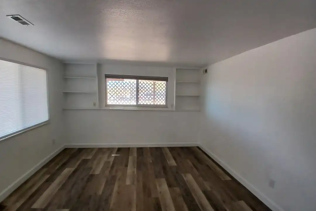 Apartment in Colorado Springs - View 2