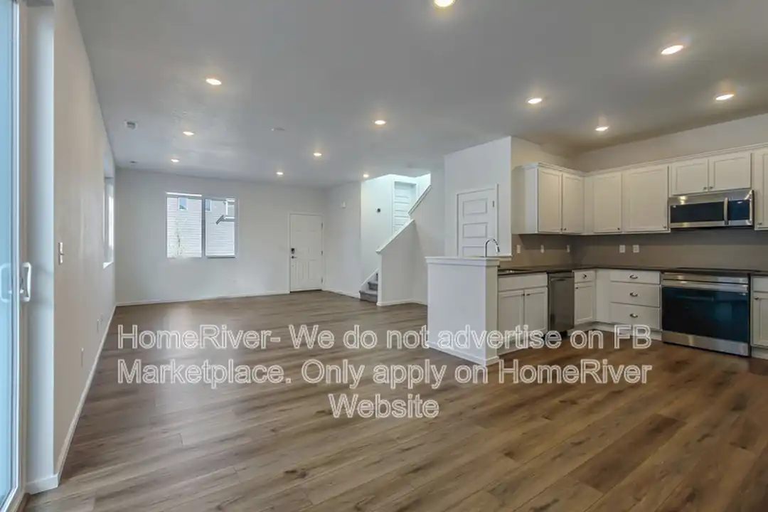 24814 E Coopers Hawk Ln - View 5