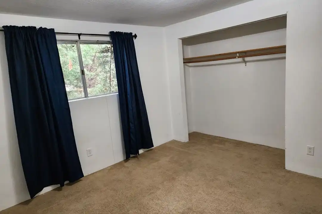 226 Mountain View Ave unit EG-0006 ! 226 Mountain View Ave #6 - View 4