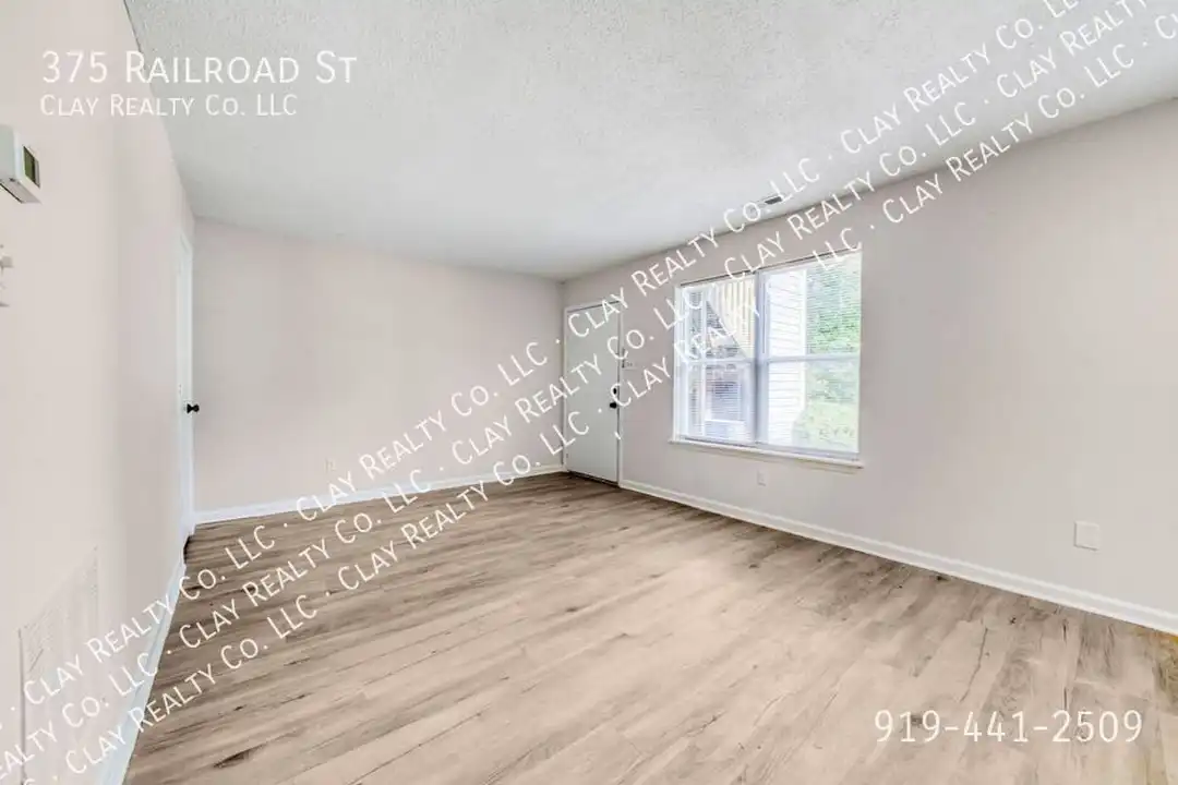 375 Railroad St - View 6