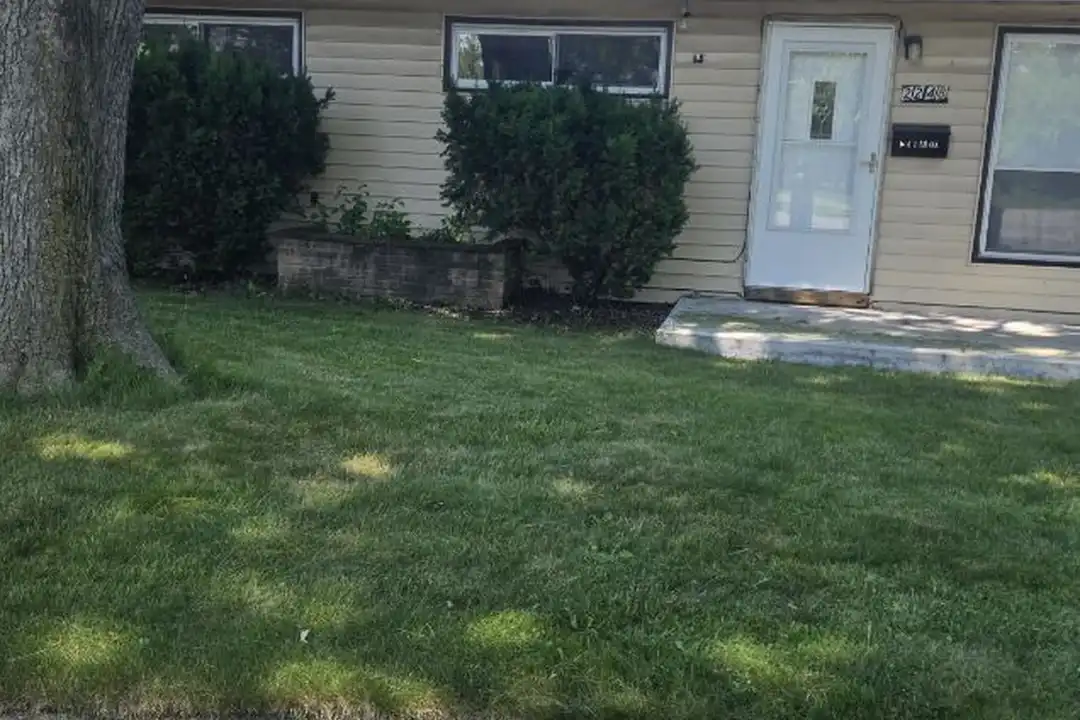 2248 Williams St – photo 1
