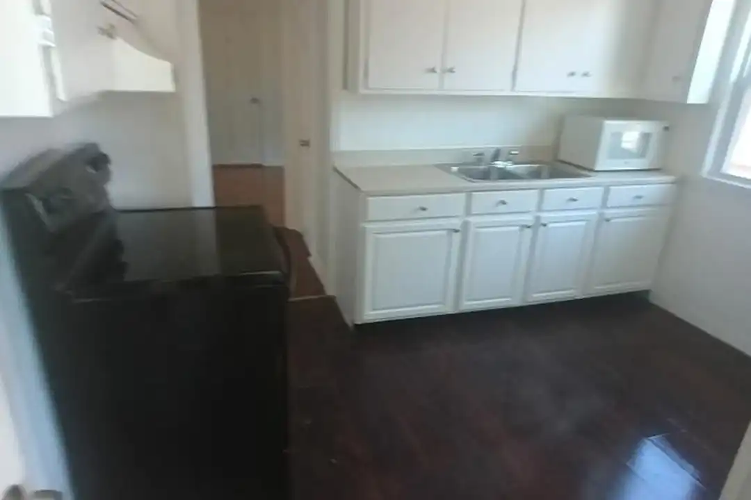3666 W 117th St - View 6