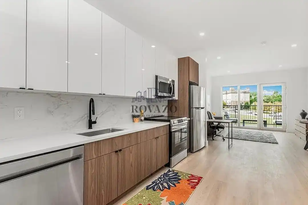 19 Livingston St unit 511 - View 2