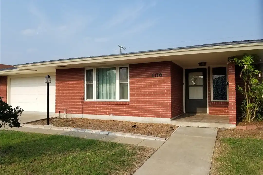 106 Janin Cir E – photo 1