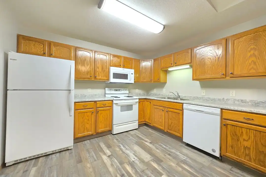 4821 E 41st St unit 208 - View 2