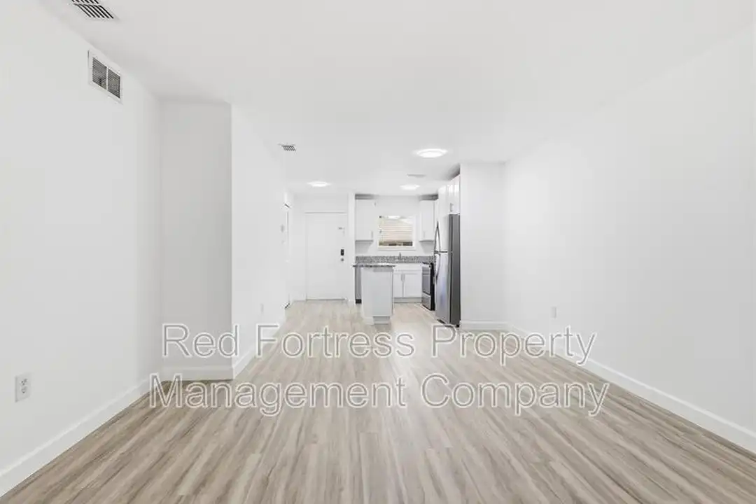 11931 Palm Bay Court unit 202 - View 5