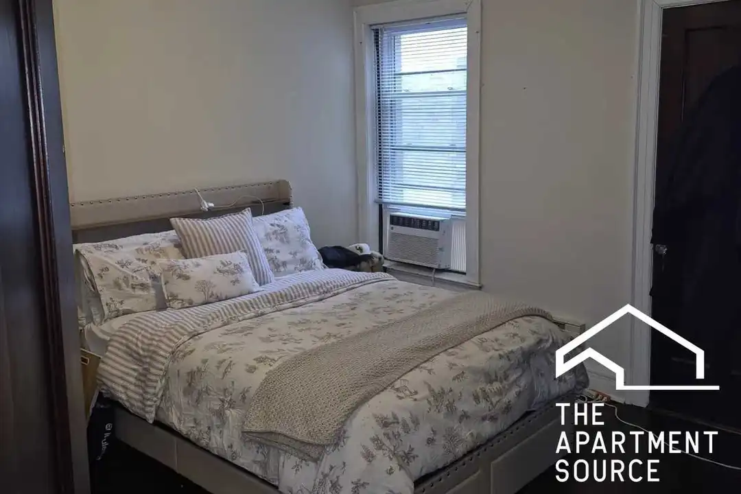 945 Judson Ave unit 1 - View 6