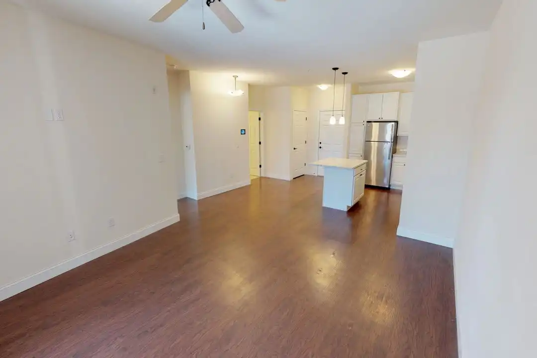 211 E Capitol Dr unit 180-204 - View 2