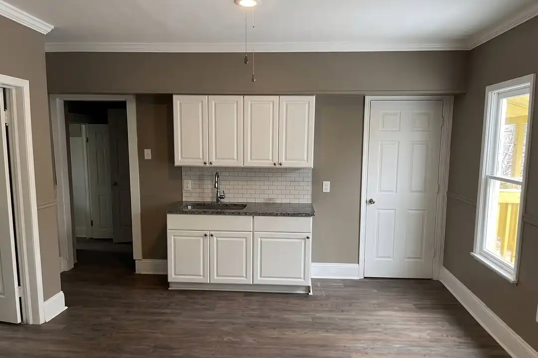 3711 E 61st St unit 1 – photo 1