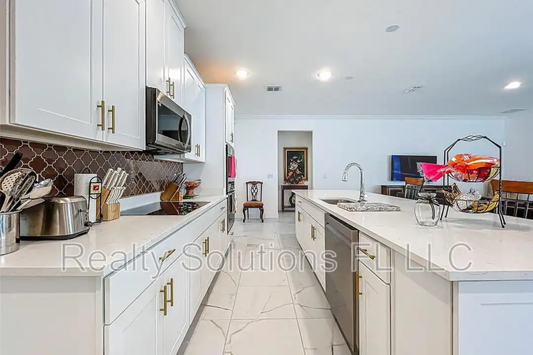 6612 Tempo Wy - View 2