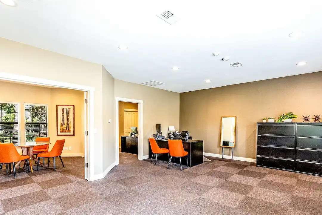 Overlook at Murrayhill Apartments - View 5