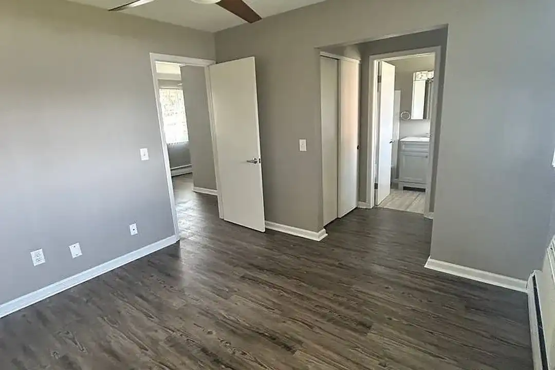 4101 Harvest Ln – photo 1