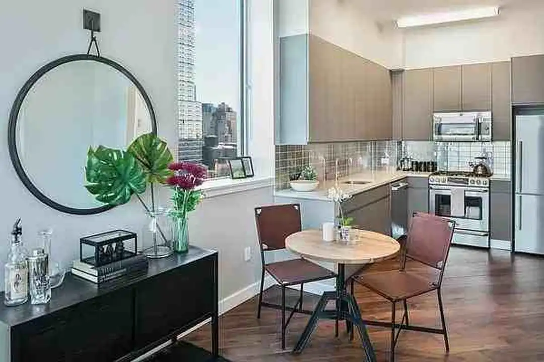 507 W 28th St unit 29D - View 2