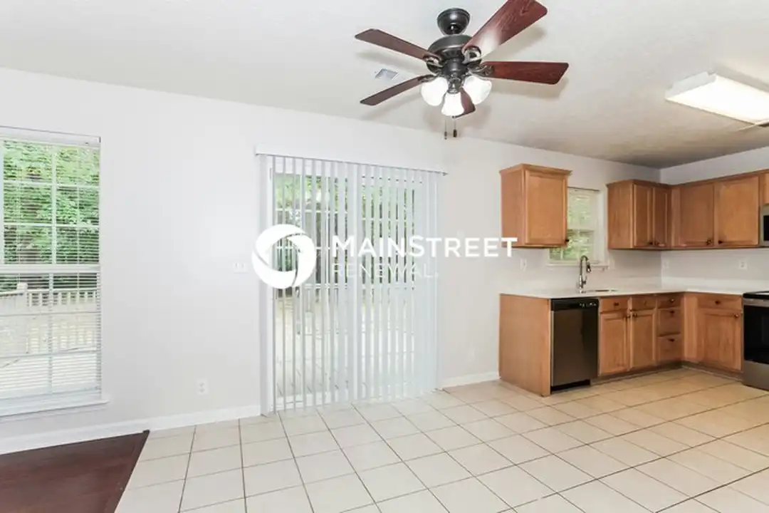 10503 Irvin Pines Dr – pohled 5